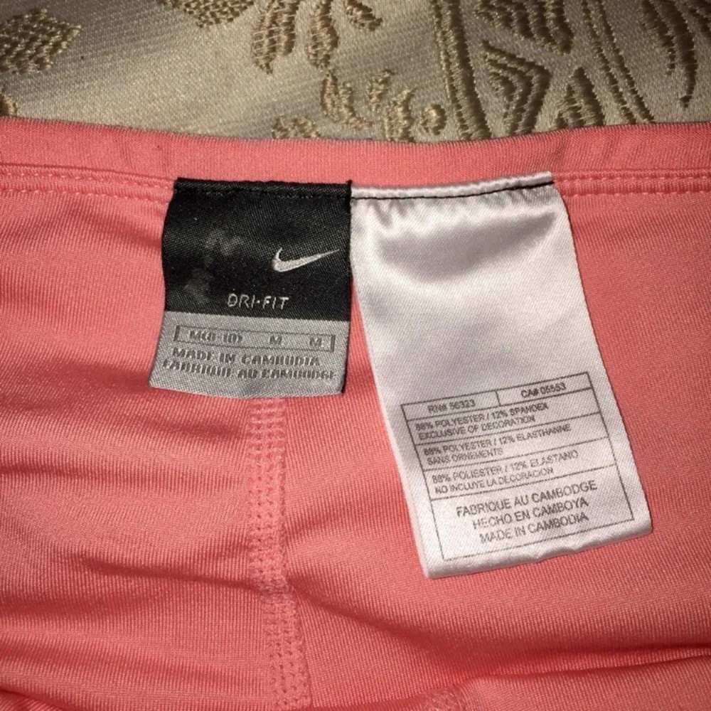 🍄3/$20 SzM Nike Pink Coral Athletic Skort